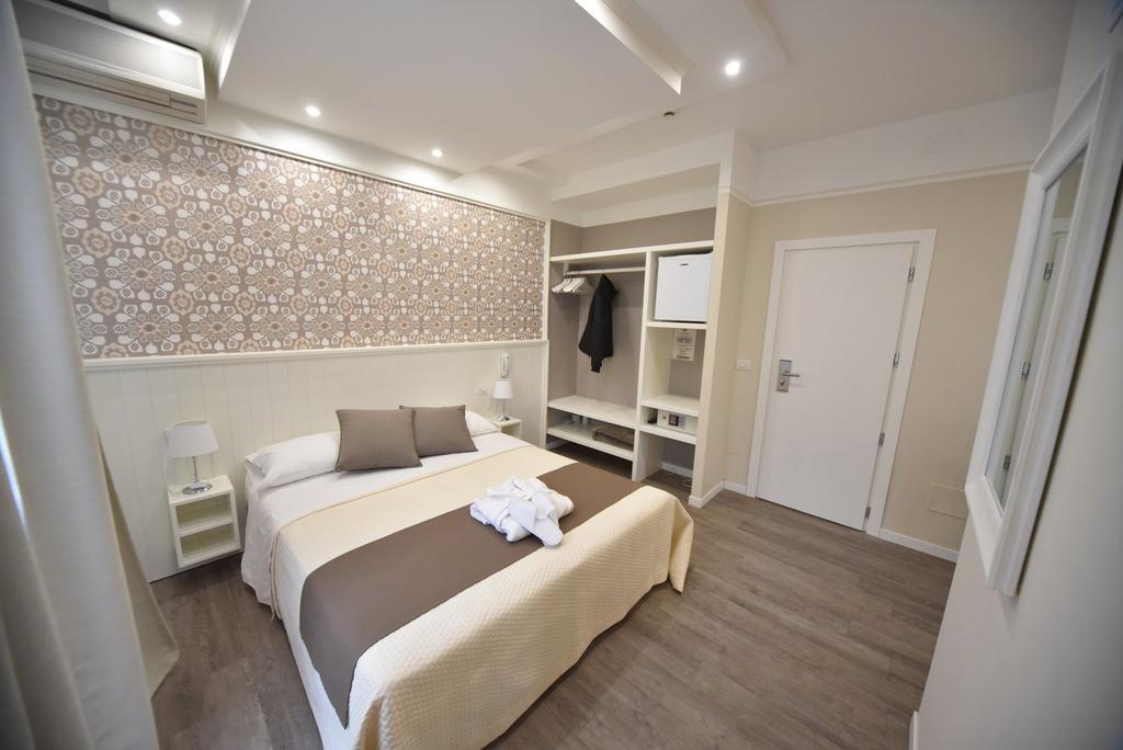 Hotel Villa Edda Riccione Exterior foto